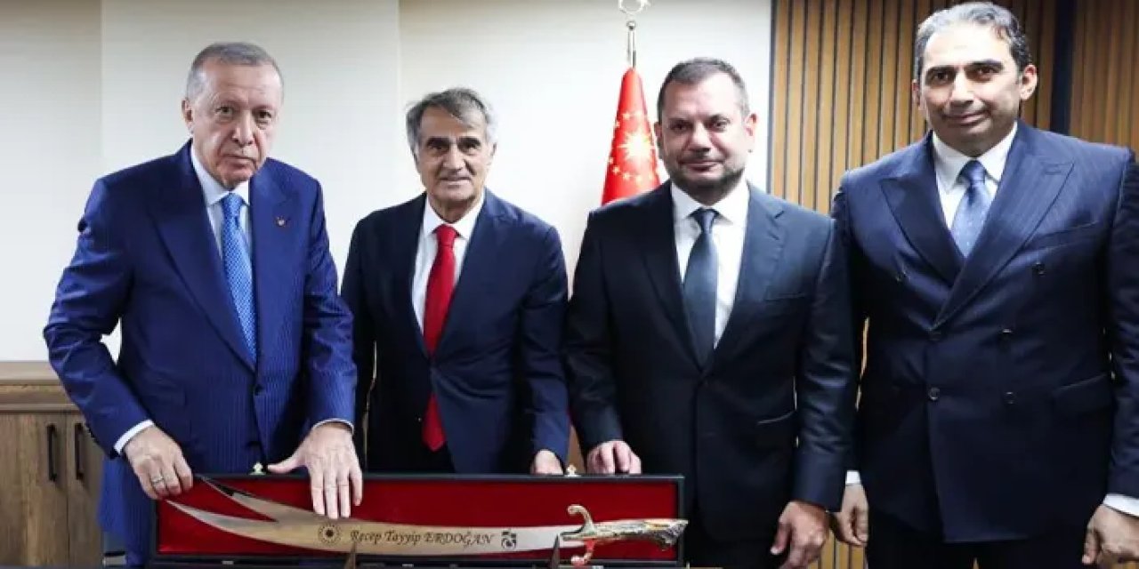 Trabzonspor'dan Cumhurbaşkanı Erdoğan'a sürpriz ziyaret: Şenol Güneş de heyette