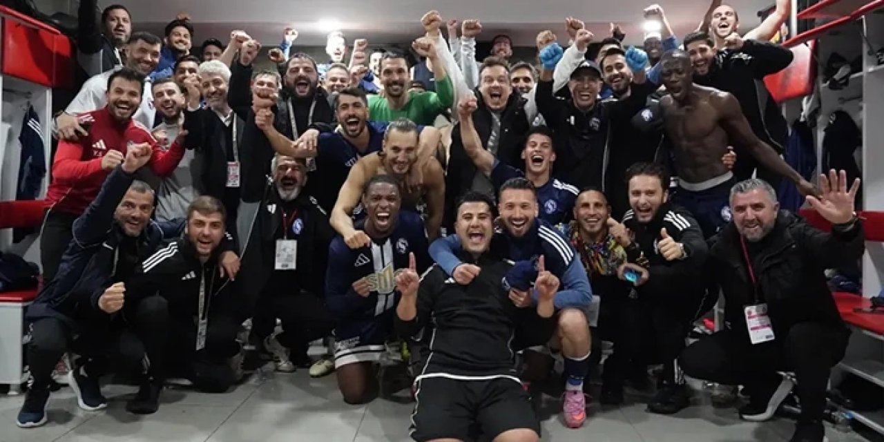 Trabzonspor'da da görev yapmıştı! Genç teknik adamdan 3 gollü başlangıç
