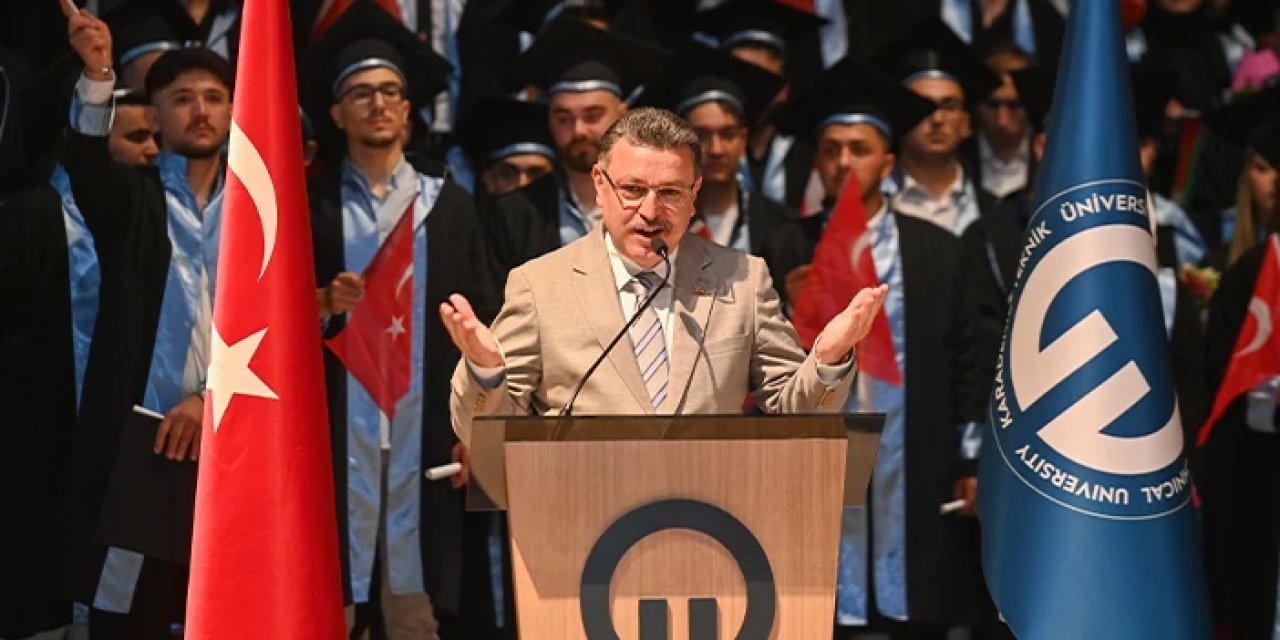 Başkan Genç KTÜ'de mezuniyet coşkusuna ortak oldu: "Tam bağımsız Türkiye gençlerin omuzlarında yükselecek"