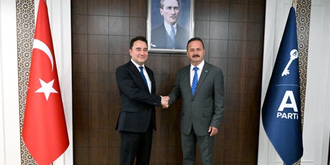 Ali Babacan, Yavuz Ağıralioğlu'nu ziyaret etti! "Cephe, masa gibi bir gündemimiz yok"