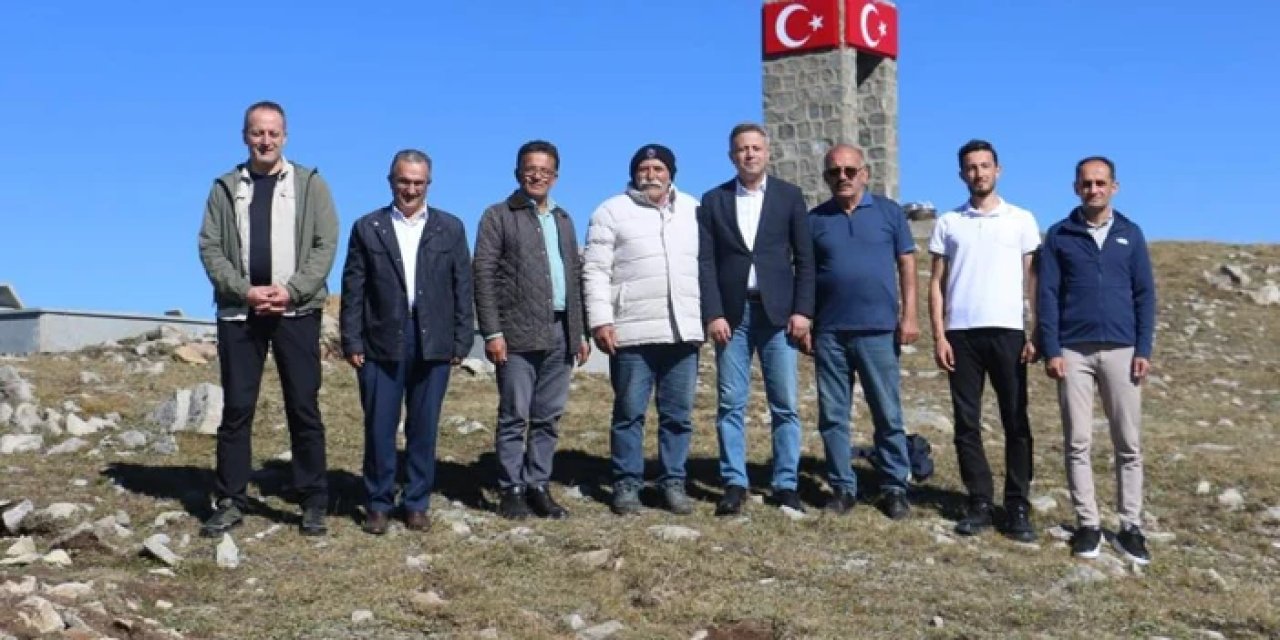 Trabzon'da mahalle sakinleri Çataltepe Şehitliği için el ele verdi