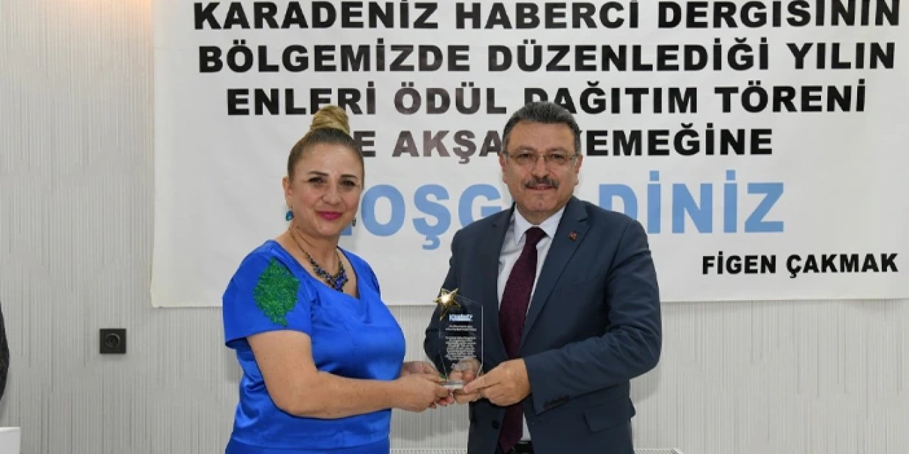 Başkan Genç'e "yılın en iyi Büyükşehir Belediye Başkanı" ödülü