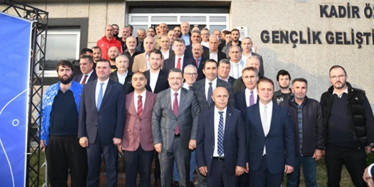 Trabzon Büyükşehir'den 95 amatör kulübe destek