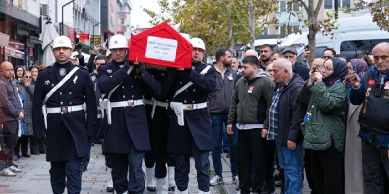 Trabzonlu şehit polis  Faruk Şahin İstanbul'da son yolculuğuna uğurlandı