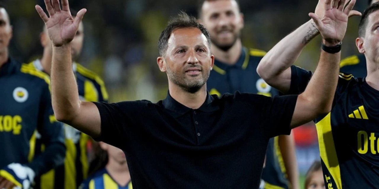 Tedesco Trabzonsporlu 3 futbolcunun ismini saydı! "Onları savunmak çok zor"