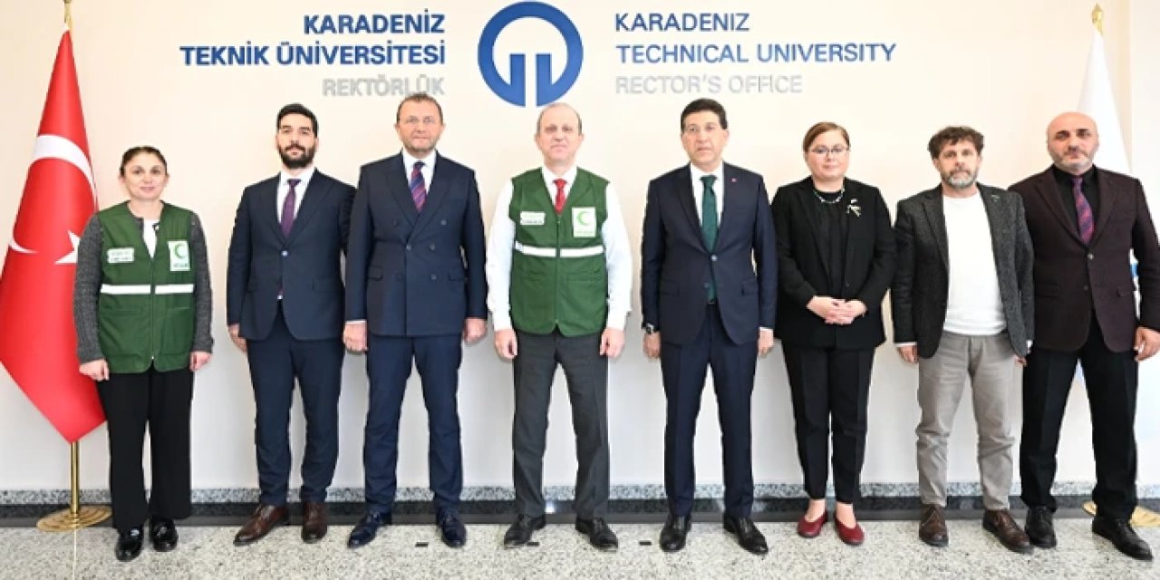 Yeşilay’dan KTÜ Rektörü Çuvalcı’ya ziyaret