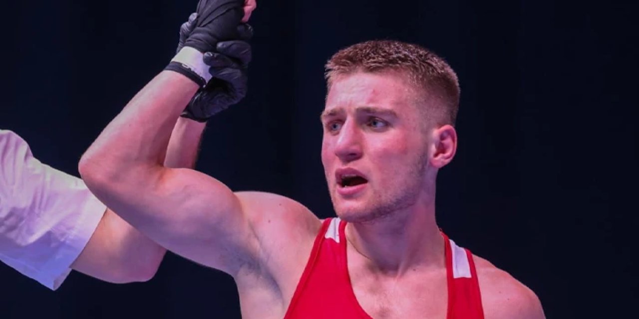 Trabzonlu Mehmethan Çınar'dan U-23 Avrupa Boks Şampiyonası'nda gümüş madalya