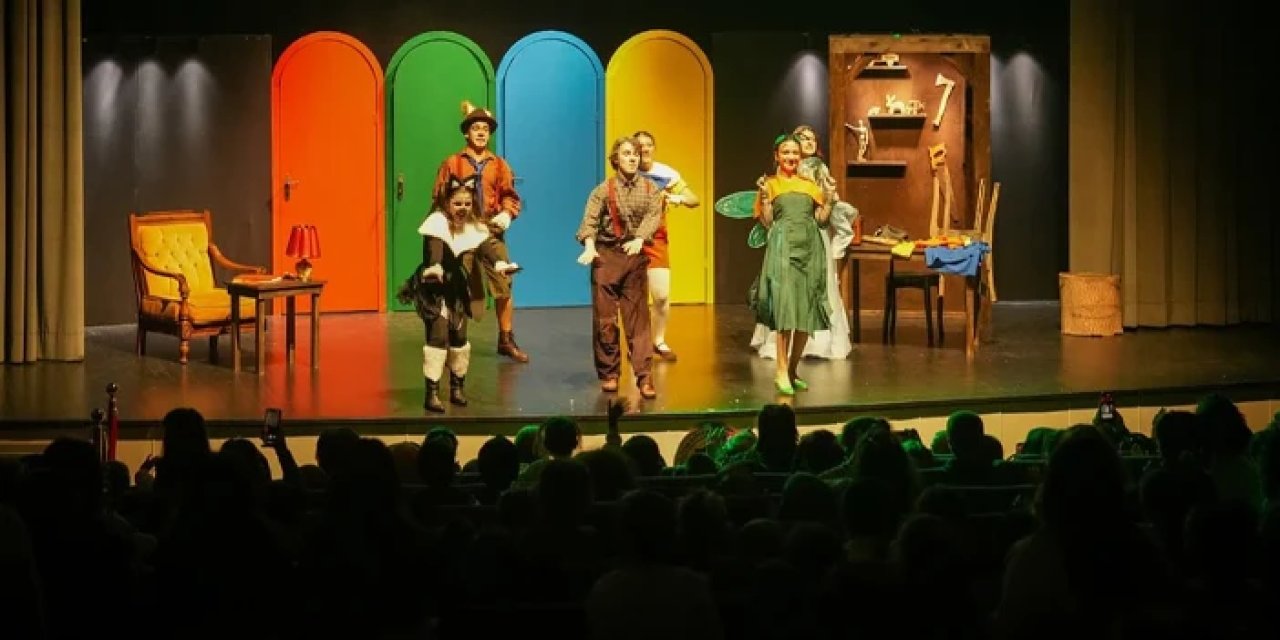 Trabzon Aralık ayında kültür ve sanata doyacak: İşte tiyatro, konser, söyleşi ve panel programları