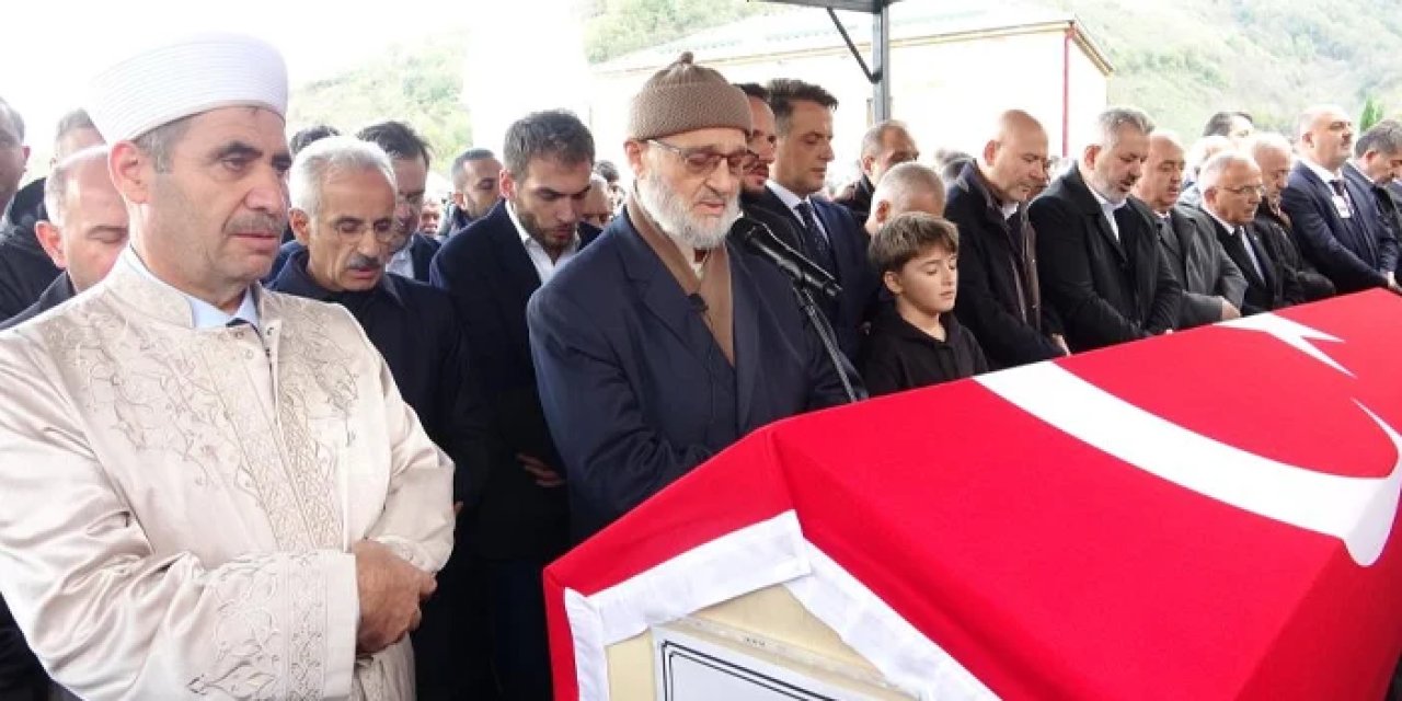 Giresun eski Milletvekili Cemal Öztürk son yolculuğuna uğurlandı