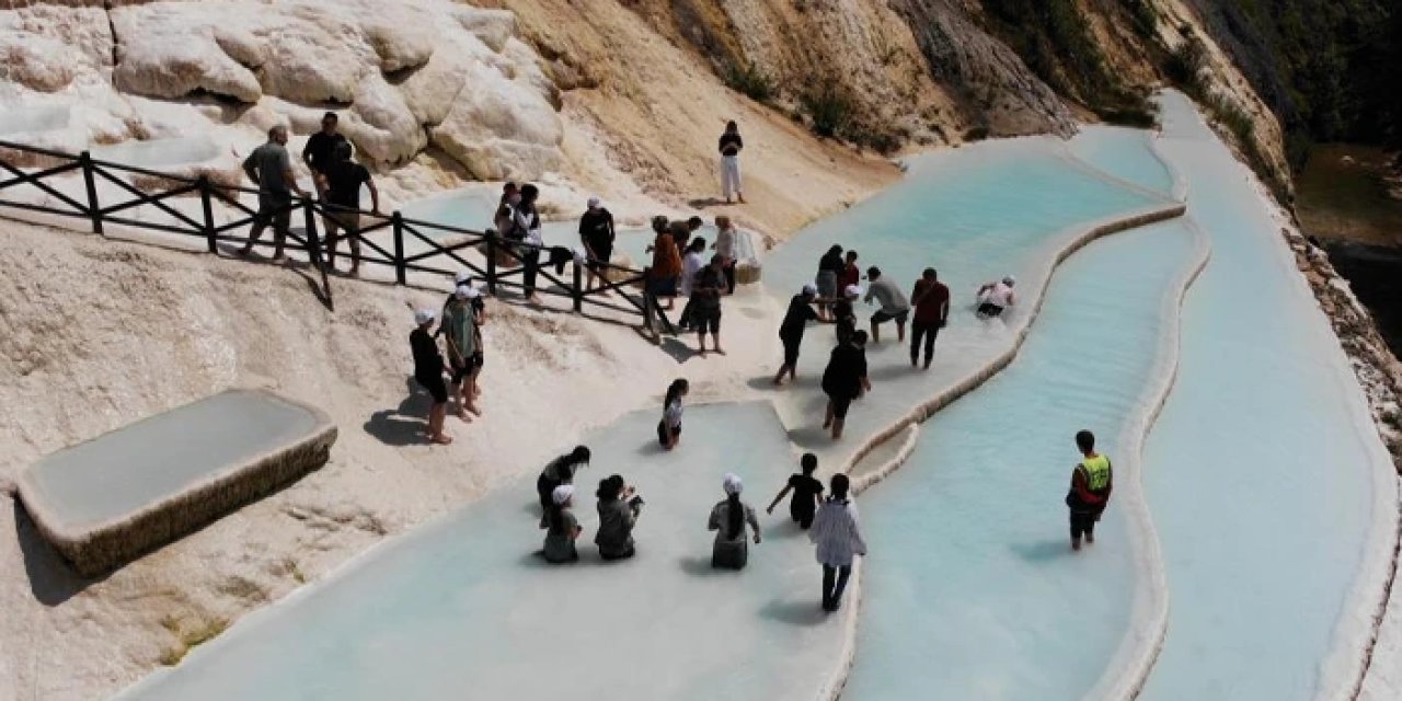 Karadeniz'in Pamukkalesi "Göksu Travertenleri" rekor kırdı