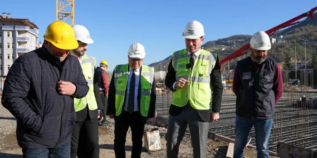 Trabzon'da Çağlayan'da kentsel dönüşüm sürüyor! Başkan Kaya: "Vatandaşlar bir an önce evlerine kavuşacak"