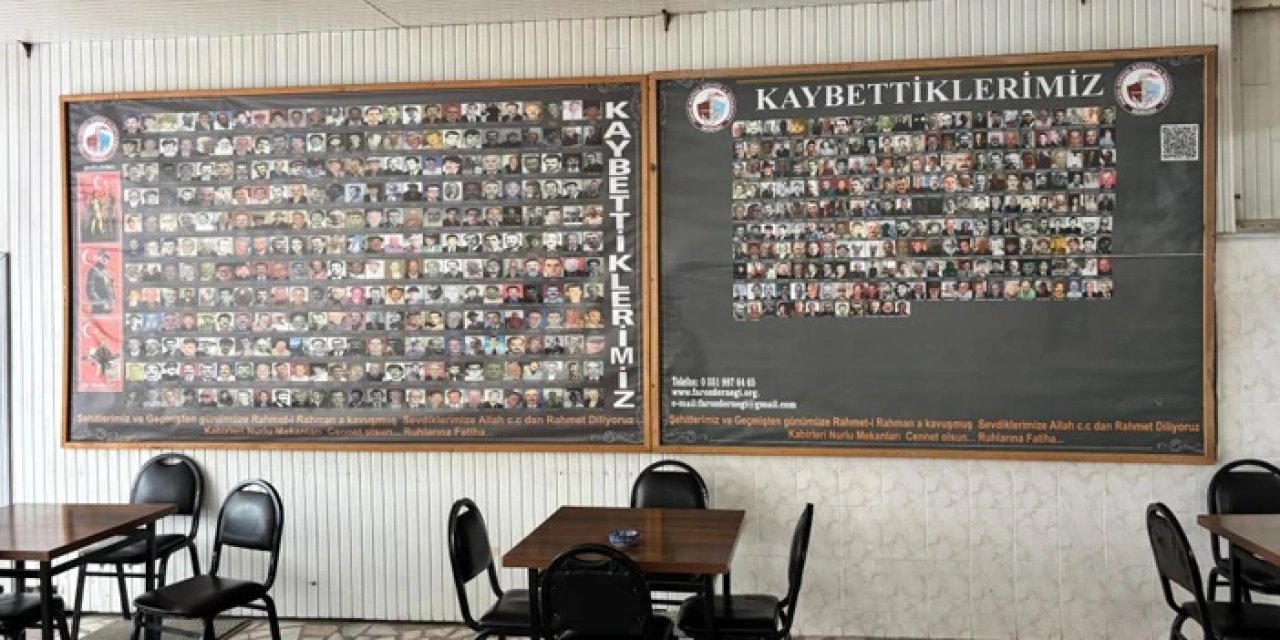 Trabzon'da cami avlusundaki pano, Yalı Mahallesi’nin hatıralarını yaşatıyor