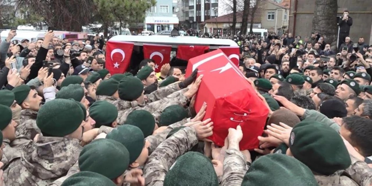 Samsun'da şehit Emre Albayrak son yolculuğuna uğurlandı