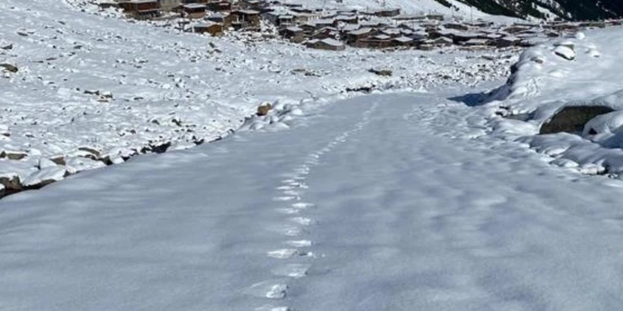 Rize'de yaylalar beyaza büründü: Anzer ve Kavrun da nasibini aldı