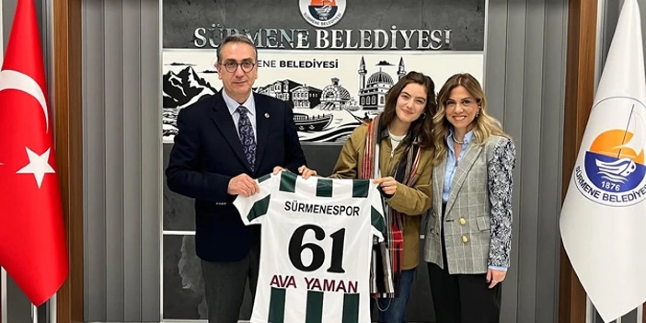 Ava Yaman'a Trabzon'da 61 numaralı forma ve fahri hemşehrilik beratı