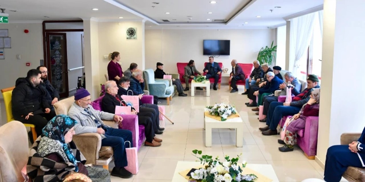 Ortahisar Belediyesi’nden huzurevi sakinlerine yeni yıl ziyareti