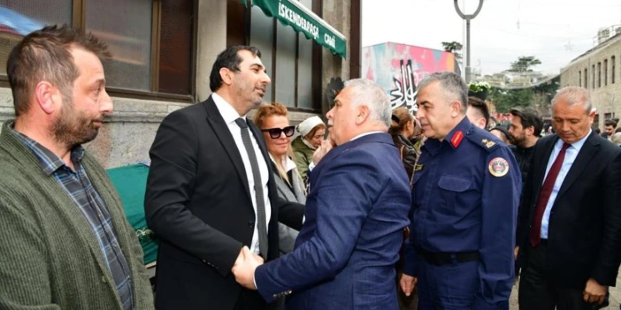 Zeyyat Kafkas'ın annesi Işıl Kafkas Trabzon'da son yolculuğuna uğurlandı