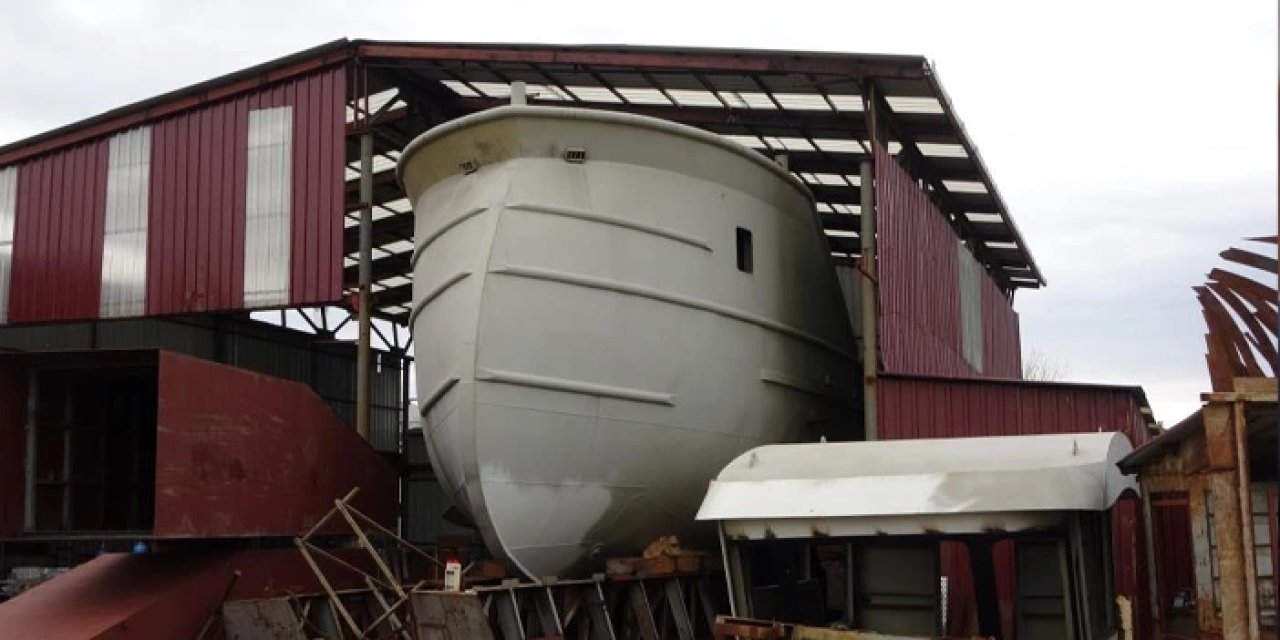 Trabzon'dan Senegal'e balıkçı teknesi ihracatı