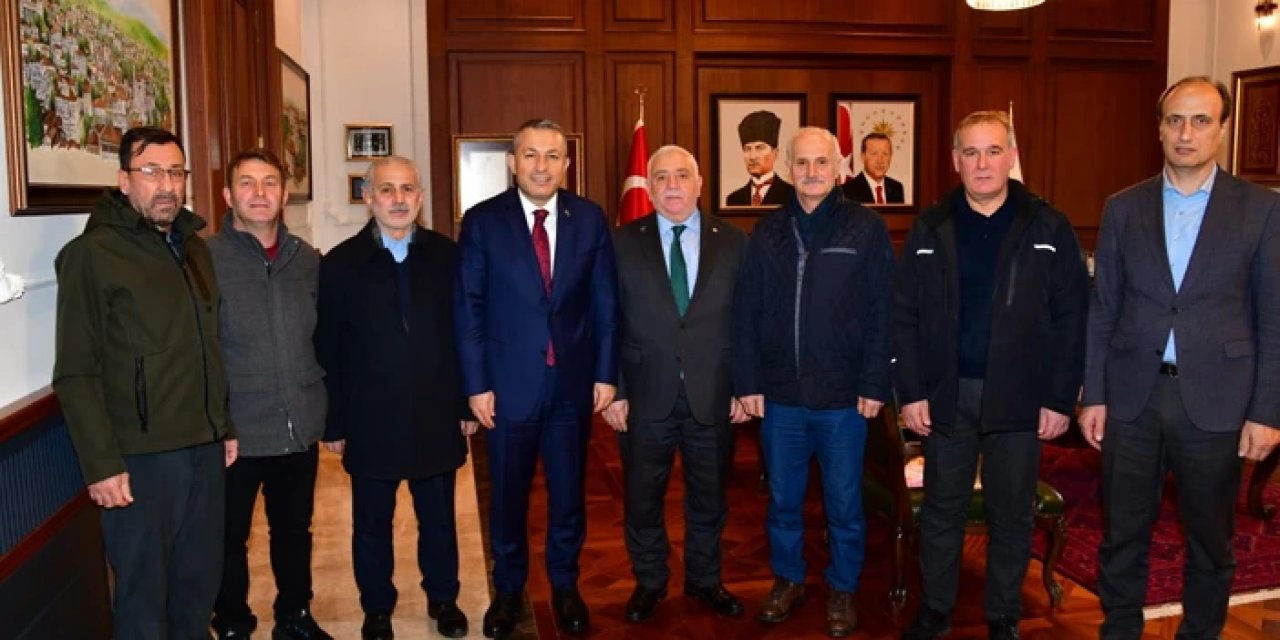 Trabzon Şehit Aileleri Derneği'nden Vali Tahir Şahin' "hayırlı olsun" ziyareti