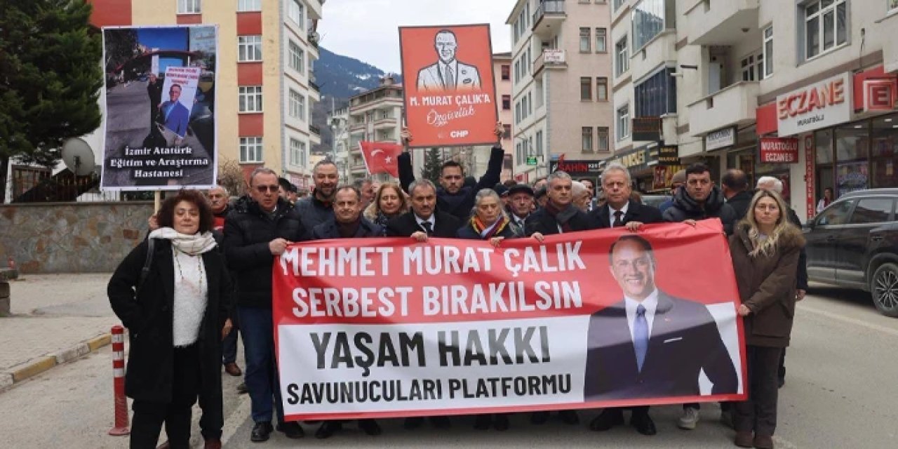 CHP Trabzon Maçka'da Mehmet Murat Çalık için yürüdü