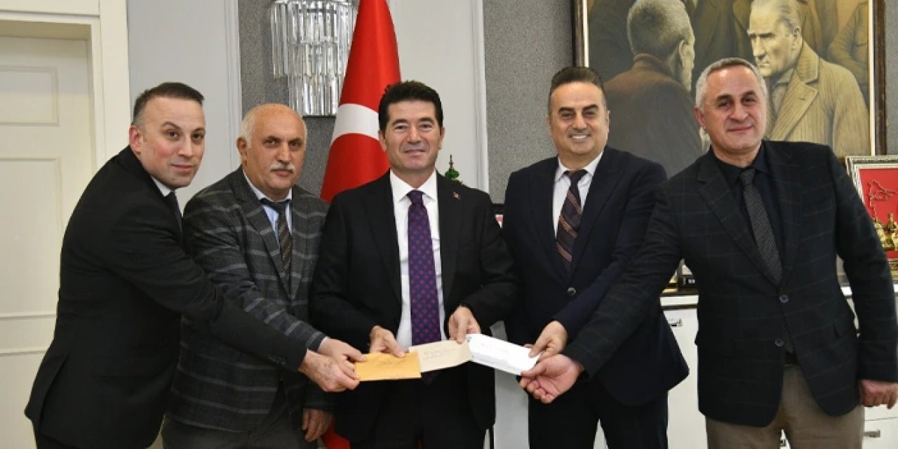 Ortahisar Belediyesi personelinden öğrencilere 721 bin liralık burs katkısı