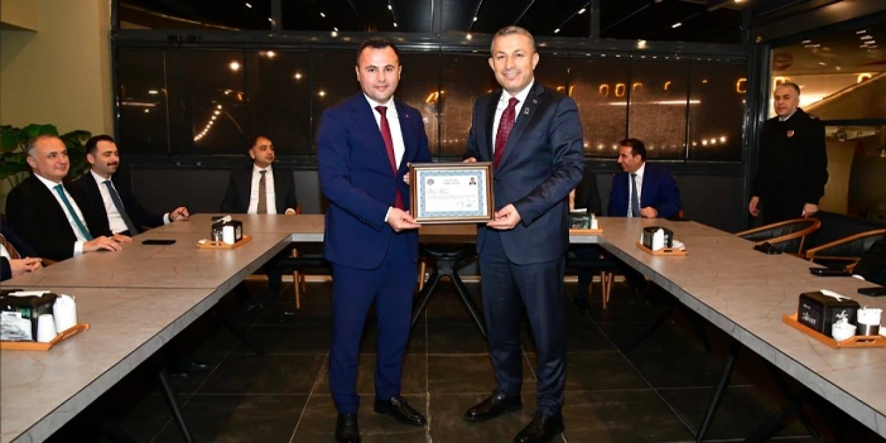 Düzce Akçakoca'ya atanmıştı! Trabzon'da Vakfıkebir Kaymakamı Hacı Arslan Uzan’a veda programı