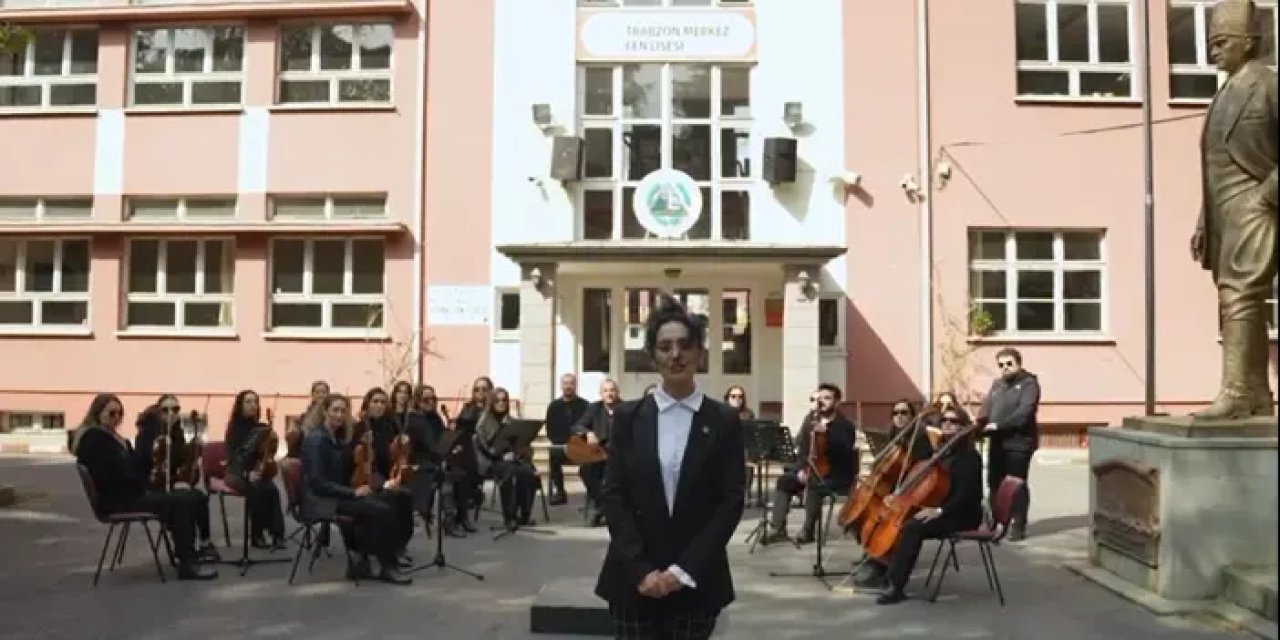 Trabzon'da Maarif Orkestrası’ndan 15’lilere anlamlı Çanakkale eseri