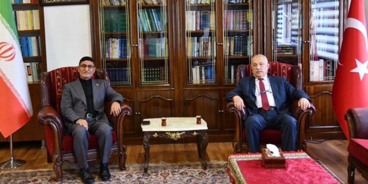 Trabzon Büyükşehir Belediye Başkan Vekili Ahmet Yüksel Gülay  İran Başkonsolosluğu’na taziye