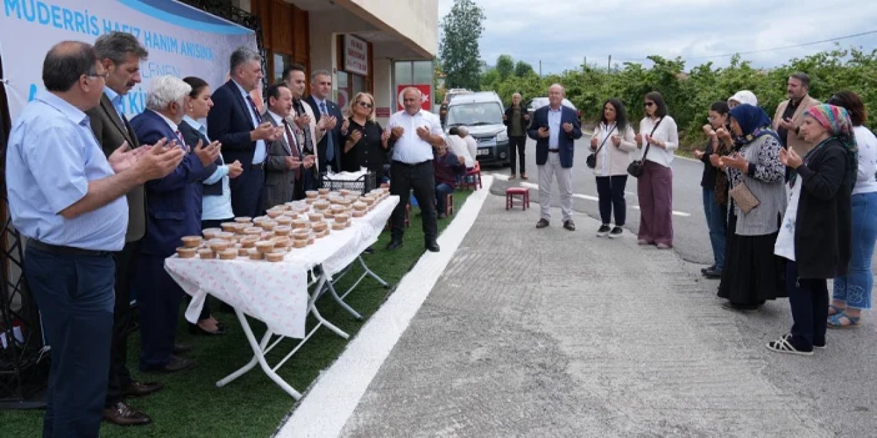 Ortahisar Belediyesi'nden vatandaşlara aşure ikramı