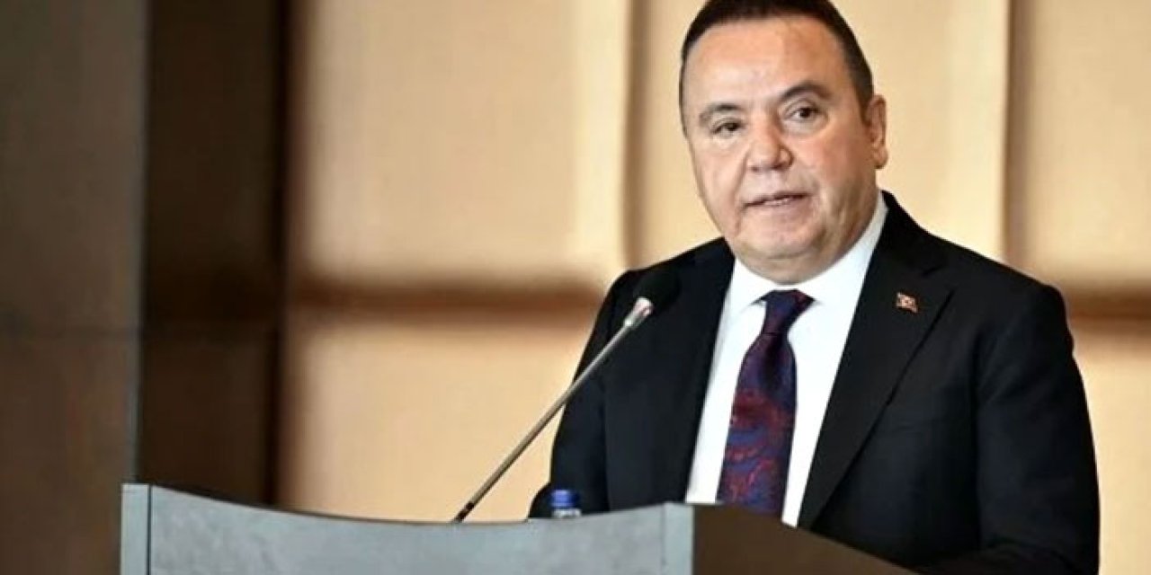Antalya Büyükşehir Belediye Başkanı Muhittin Böcek görevden uzaklaştırıldı