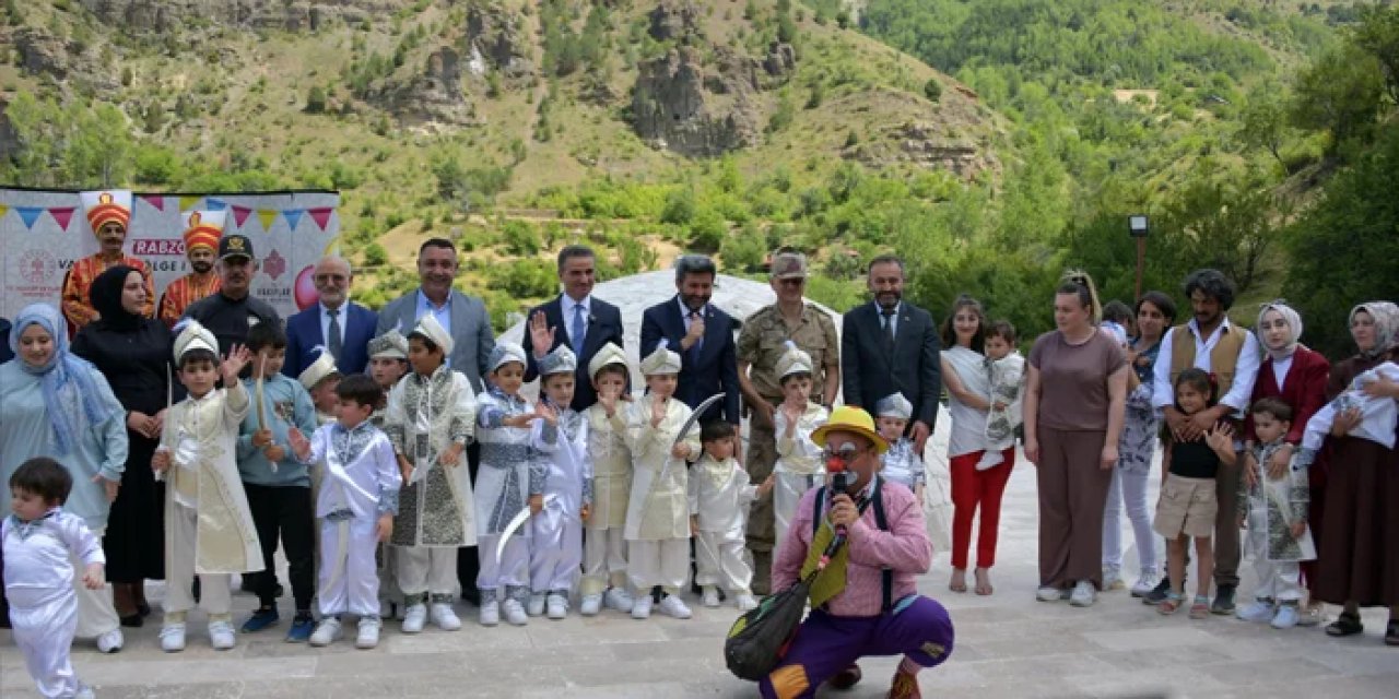 Gümüşhane'de sünnet şöleni düzenlendi