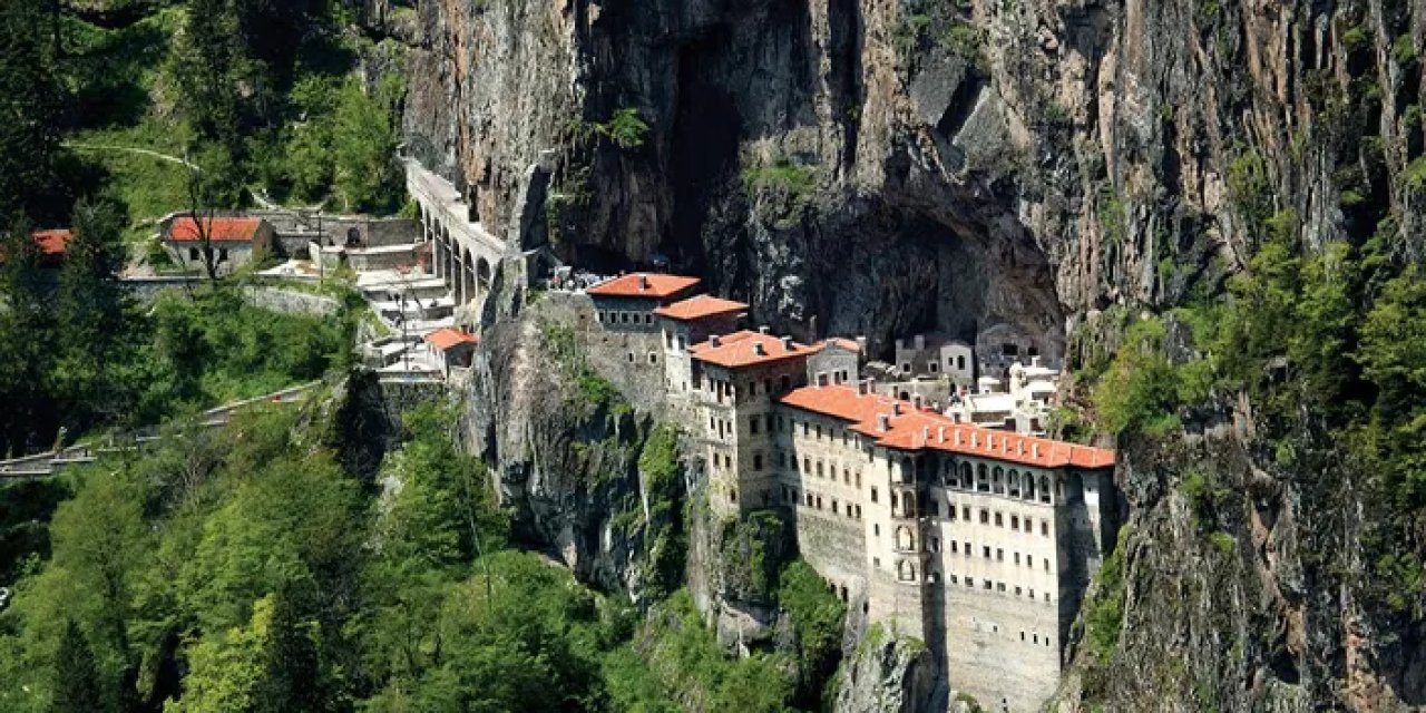 Trabzon'da Kurban Bayramı'nda Sümela Manastırı ziyarete açık mı?