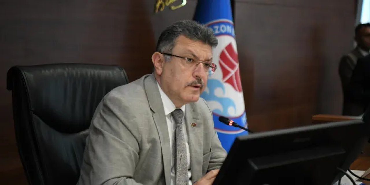 Başkan Genç'ten hafif raylı sistem açıklaması: "Ağustos itibarıyla..."