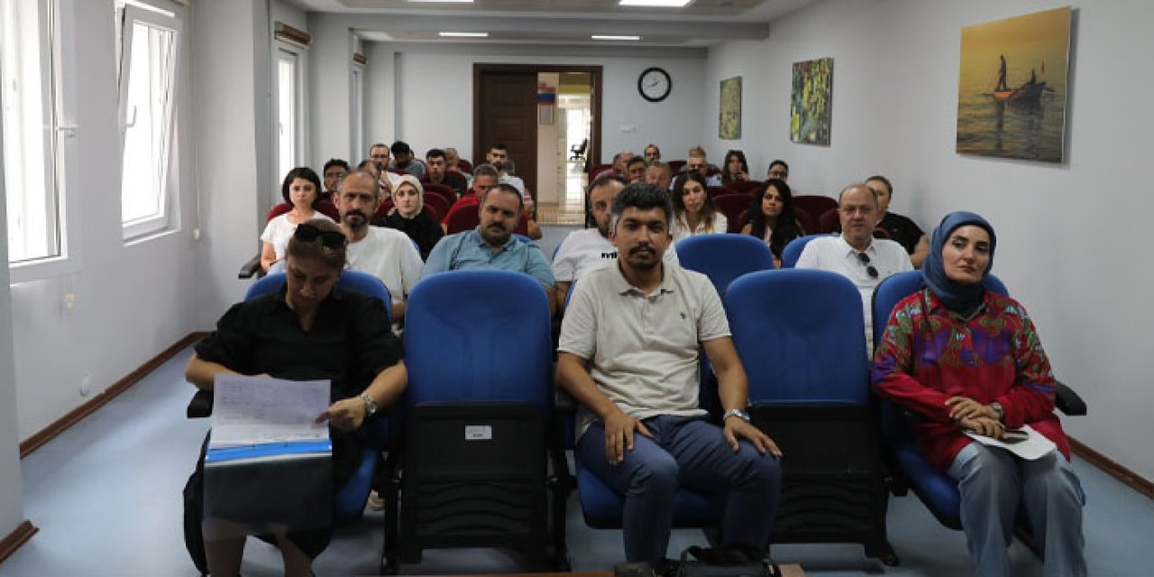 Trabzon'da arı uzmanları toplantıda buluştu!