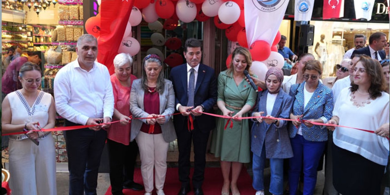 Trabzon'da Ortahisar Toprak Ana Kadın Kooperatifi ve El Sanatları Çarşısı açıldı