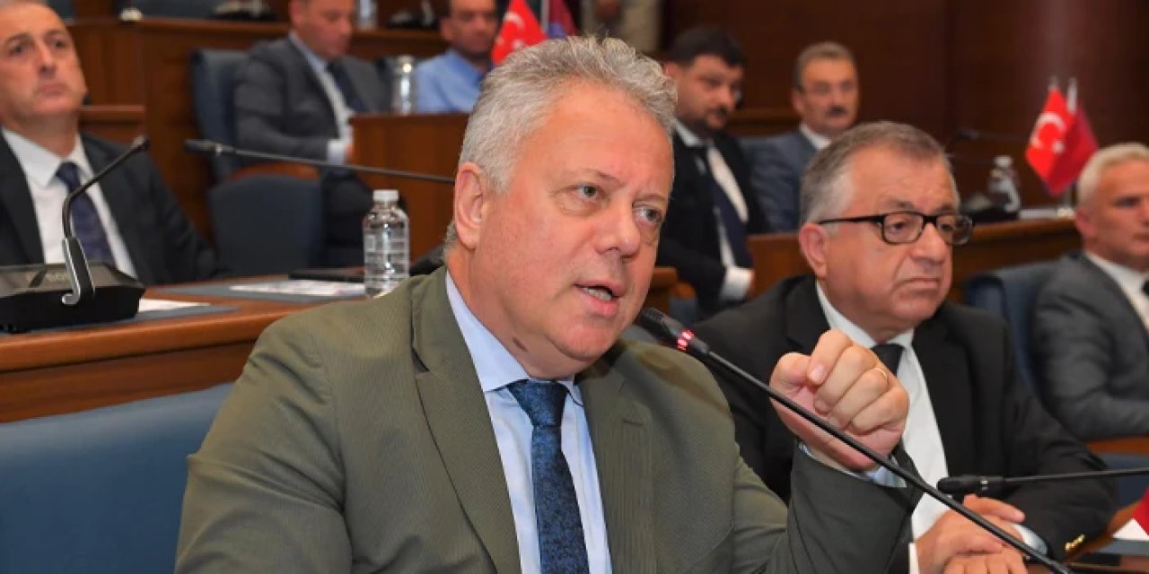 CHP’li Cüneyt Zorlu’dan AK Parti’ye sert sözler: “Trabzon’da hop oturup hop kalkıyorlar”