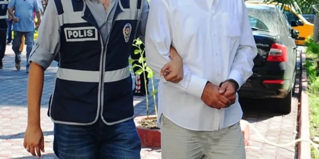 Bakan Yerlikaya duyurdu! 9 suçlu Türkiye'ye getirildi