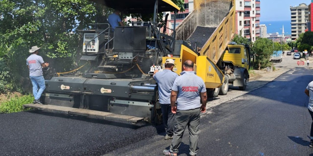 Trabzon Büyükşehir Belediyesi yılların asfalt sorununu çözüyor