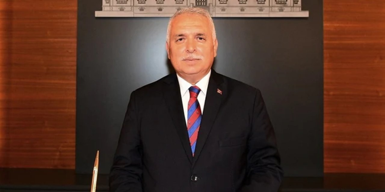 Trabzon Valisi Aziz Yıldırım'dan Dr. Hakan Usta'ya tebrik