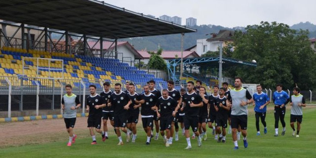 Fatsa Belediyespor 16 yeni transferle yeşil sahada