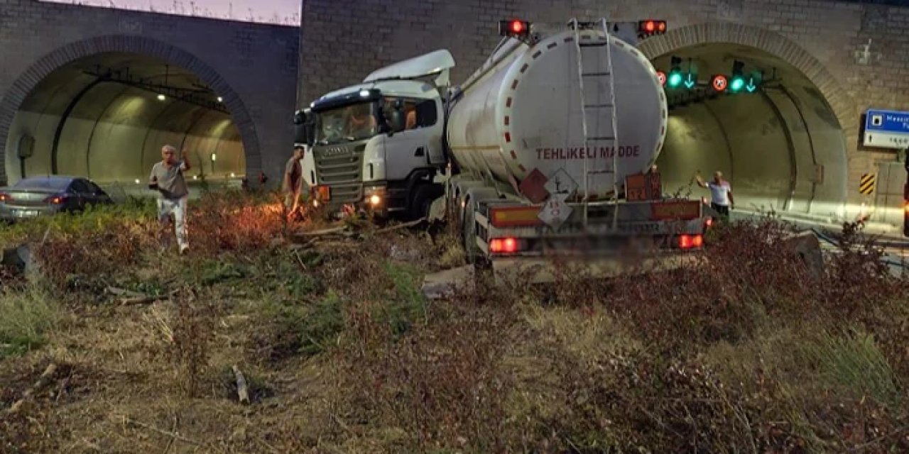 Trabzon plakalı araç tankerle çarpıştı! 1 yaralı var
