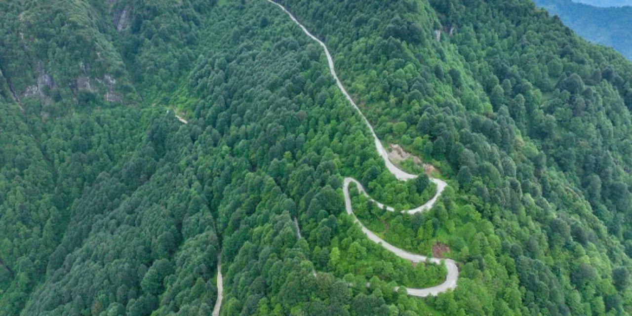 Trabzon'da Başkan Genç sözünü unutmadı! Vatandaşların yol sorunu çözüldü