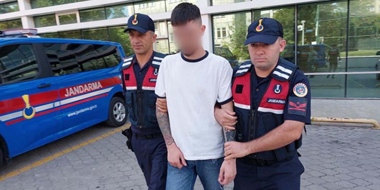 Samsun'da 17 yaşındaki gençten 100 kutu uyuşturucu çıktı