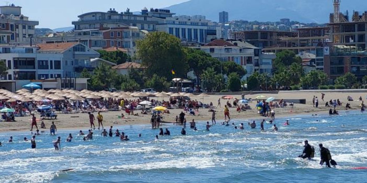 Samsun'a yüzmek için gelmişlerdi! Biri boğuldu biri kayıp