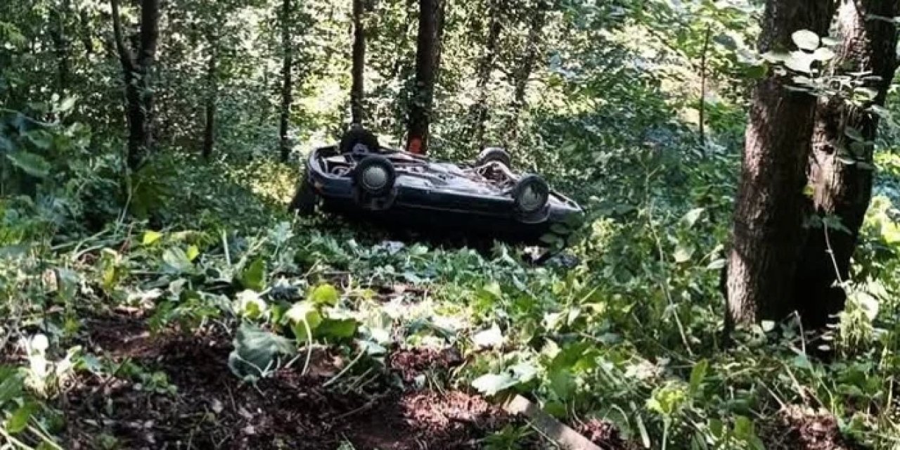 Ordu'da otomobil ormanlık alana uçtu! 3 kişi yaralandı