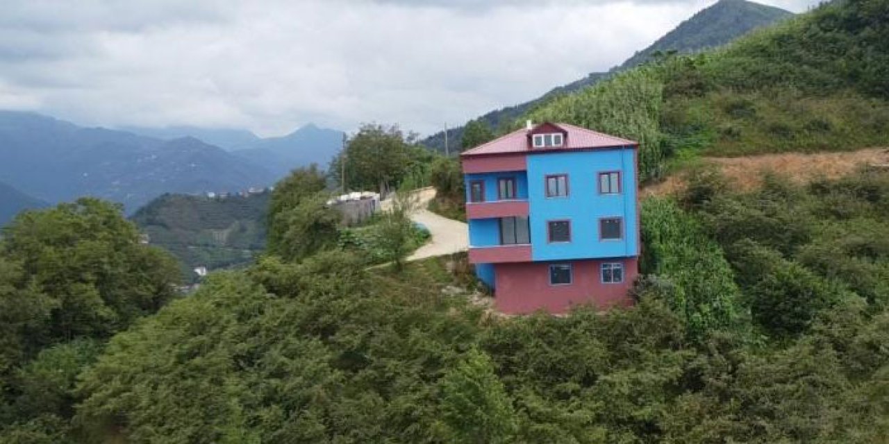 Trabzon'da bordo-mavi her yerde