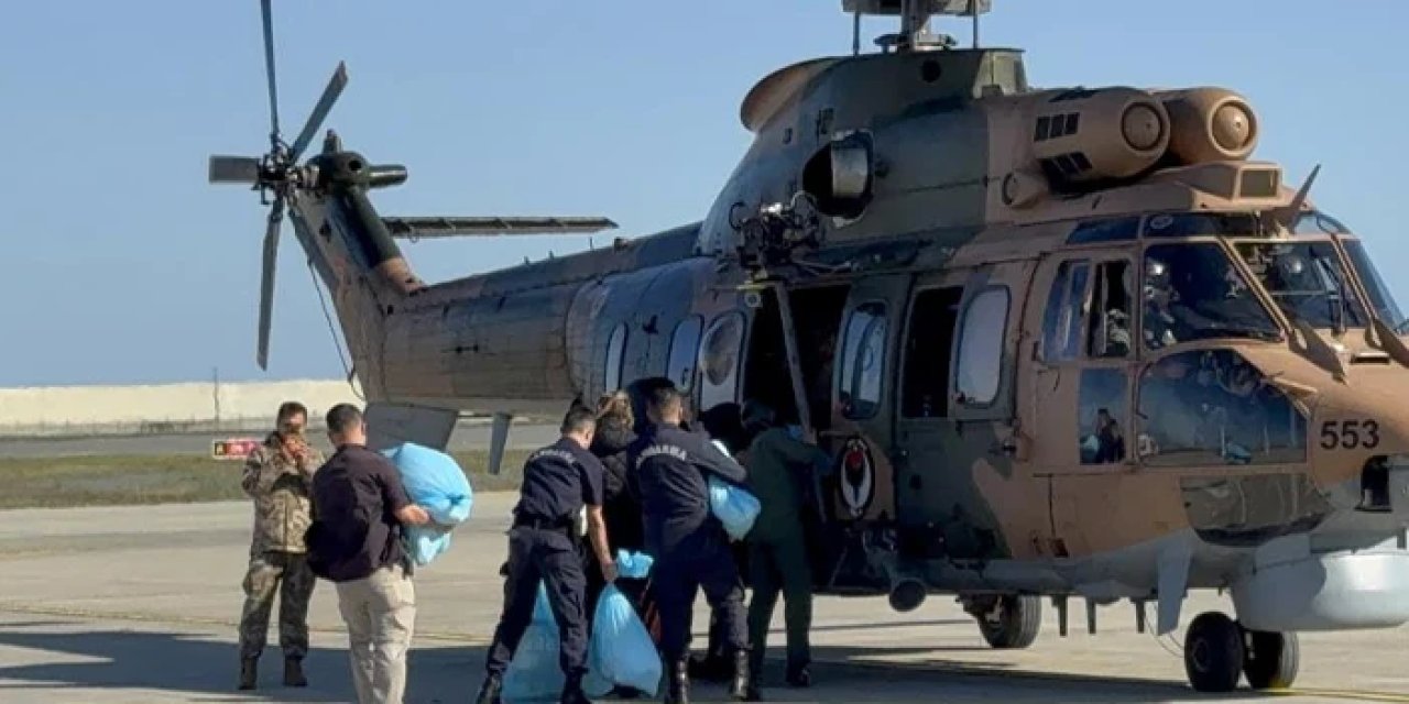 Rize'ye askeri helikopterlerle yardım götürülüyor