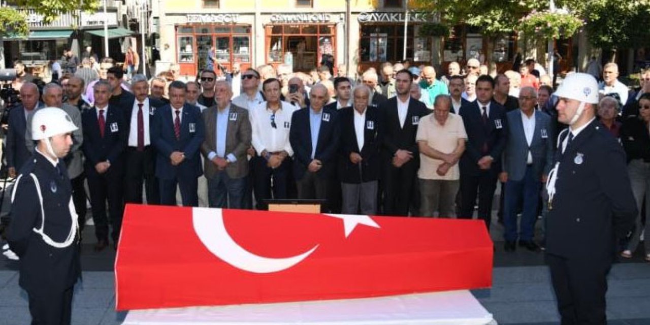 Trabzon eski belediye başkanı Hasan Melek son yolculuğuna uğurlandı