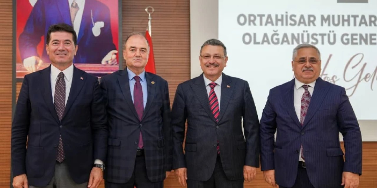 Ortahisar Muhtarlar Derneği'nde yeni başkan Bekir Aktürk! Başkan Genç'ten birlik vurgusu