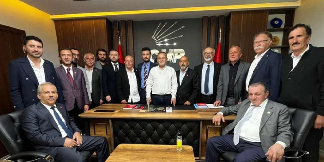 CHP Trabzon'da 18 ilçe başkanından ortak açıklama! İl başkanlığı için desteklenen ismi duyurdular